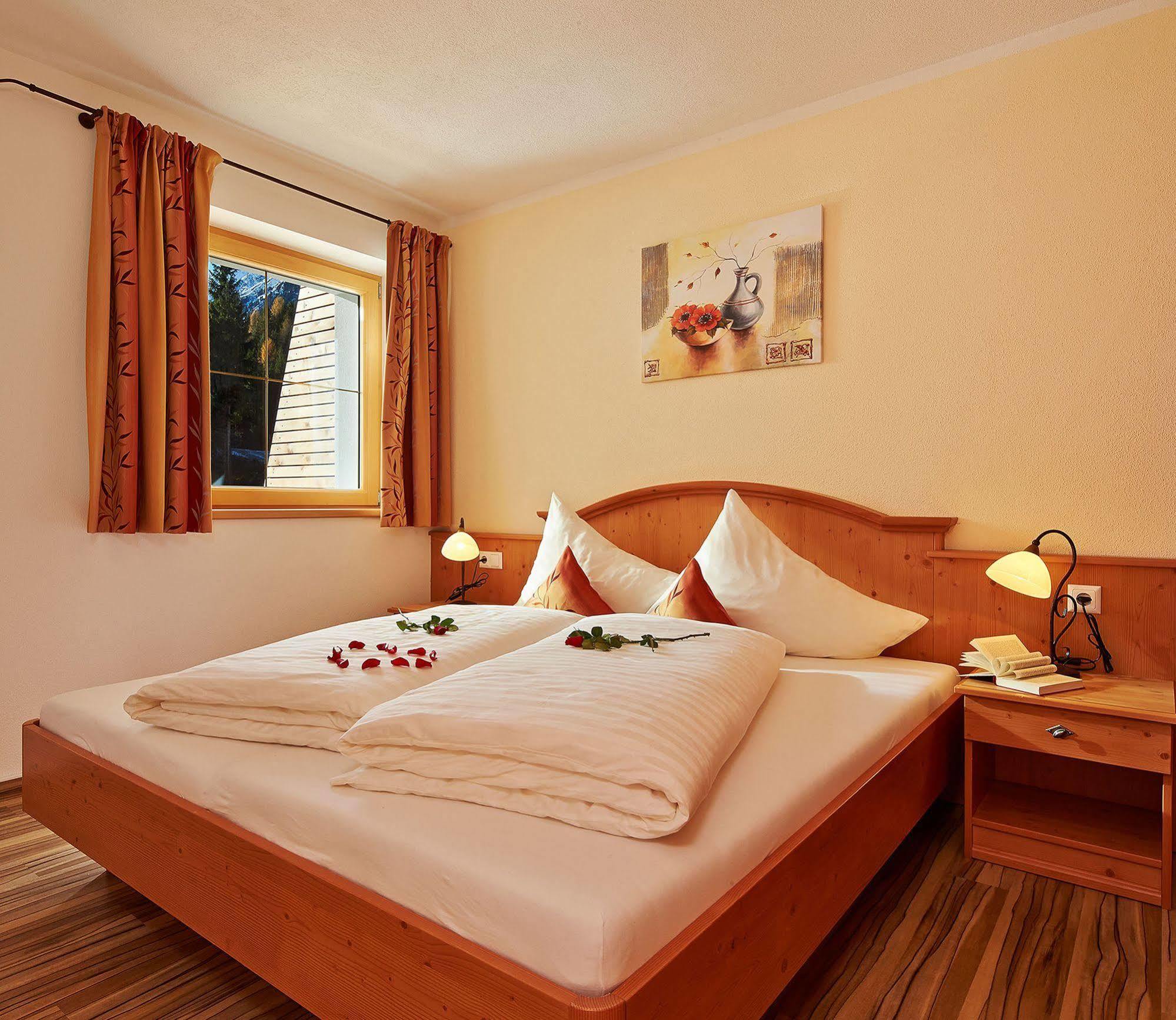 Appartements Schmalzerhof Gries im Sellrain Luaran gambar