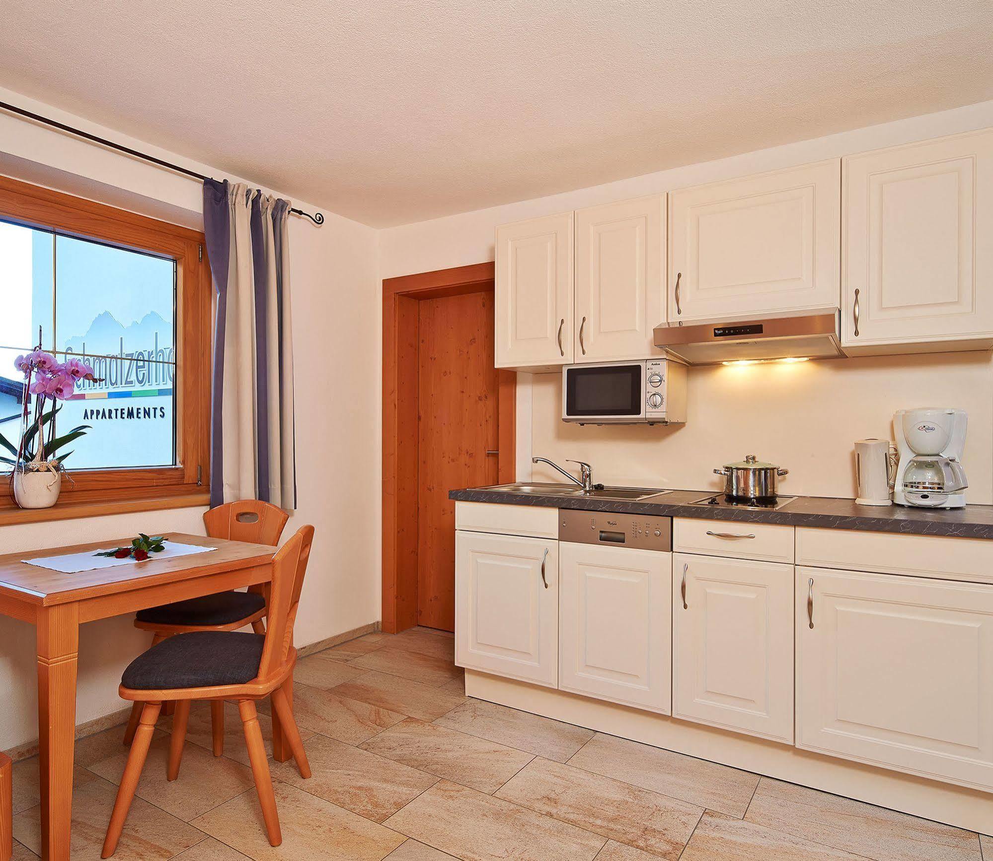 Appartements Schmalzerhof Gries im Sellrain Luaran gambar